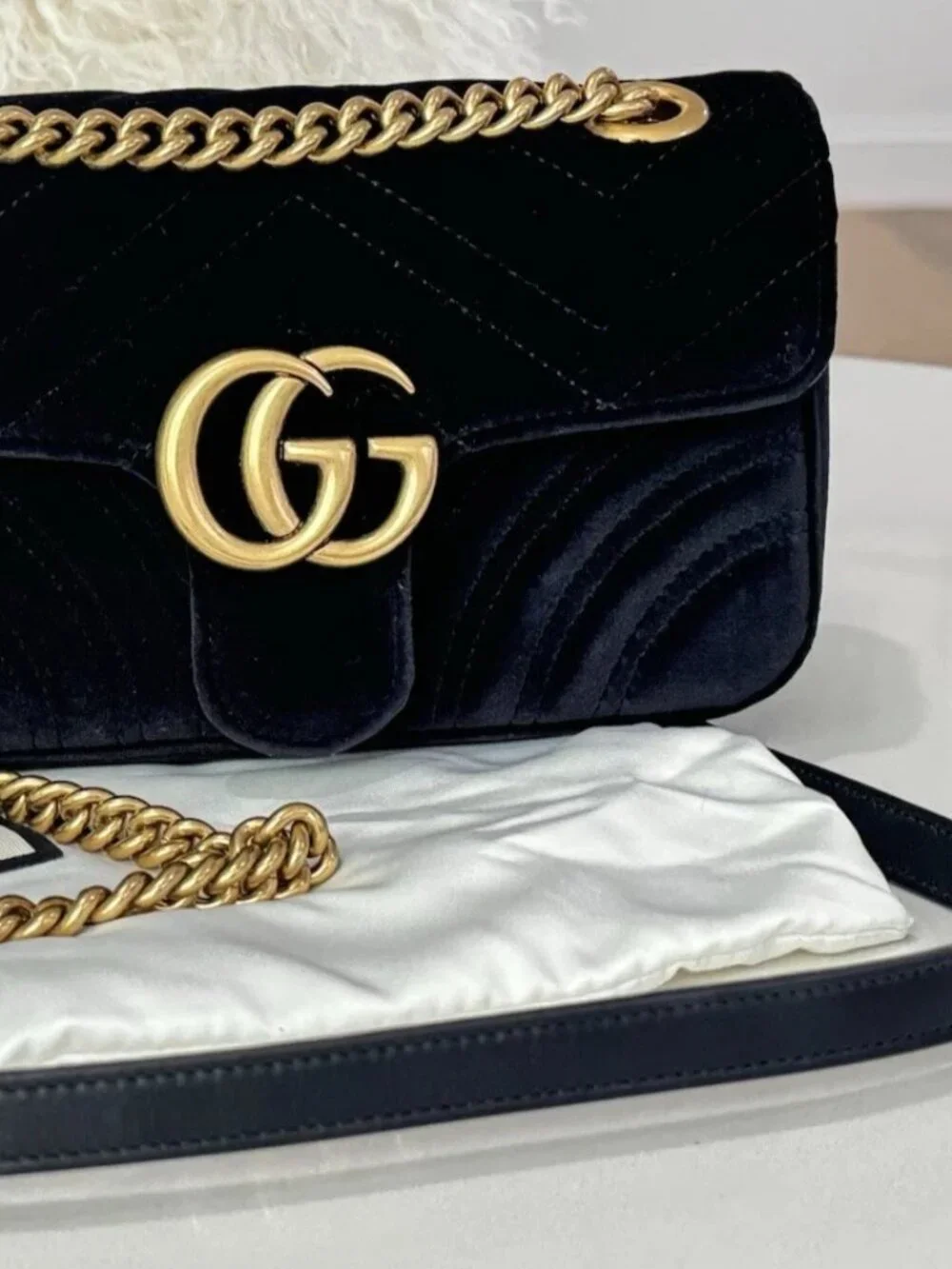 NEW Gucci GG Marmont Matelasse Velvet Small Shoulder Handbag Crossbody Black - Picture 15 of 16
